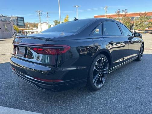 2026 Audi A8 55 TFSI quattro Tiptronic