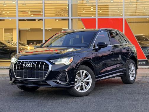 2025 Audi Q3 45 S line Premium Plus