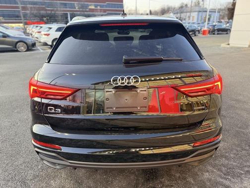 2025 Audi Q3 45 S line Premium Plus