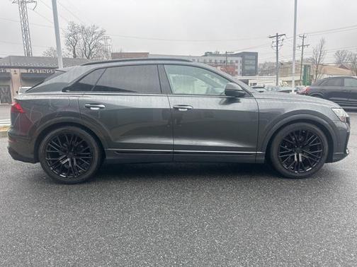 2026 Audi SQ8 4.0T Premium Plus