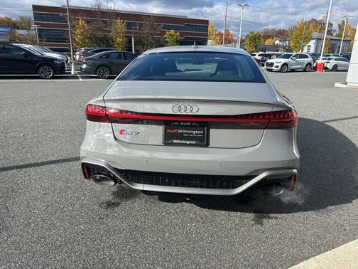 2026 Audi RS 7 4.0T Performance