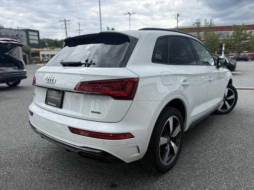 2022 Audi Q5 45 S line Premium Plus