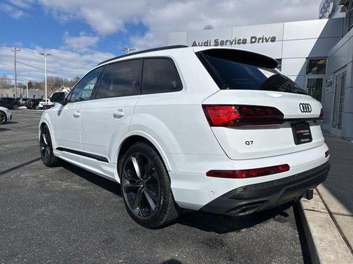 2026 Audi Q7 55 Prestige