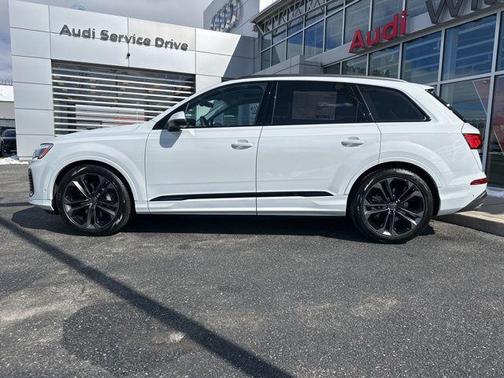 2026 Audi Q7 55 Prestige