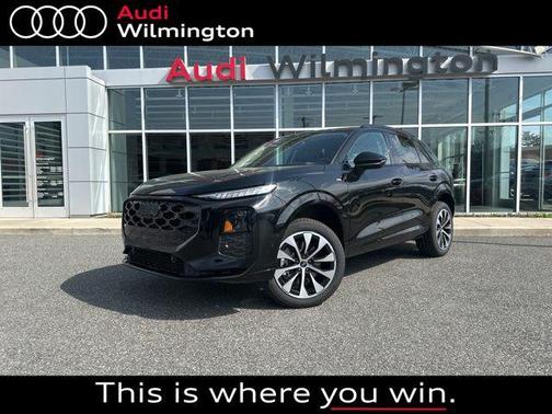 Mythos Black Metallic 2026 Audi Q3 TFSI quattro S tronic