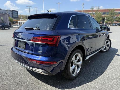 2021 Audi Q5 45 Premium Plus