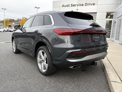 2025 Audi Q5 Premium Plus TFSI quattro S tronic