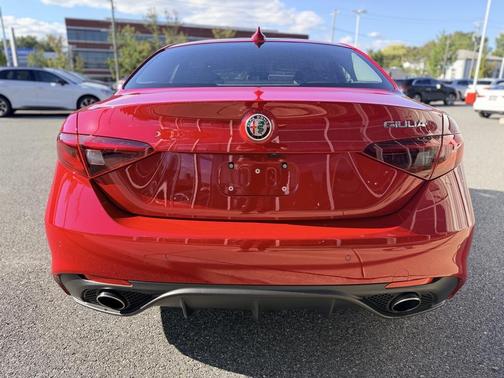 2018 Alfa Romeo Giulia Ti Sport