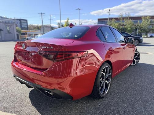2018 Alfa Romeo Giulia Ti Sport