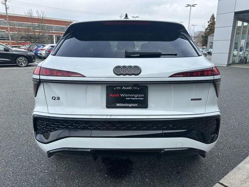 2026 Audi Q3 S line