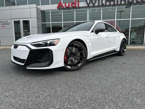 2025 Audi RS e-tron GT performance