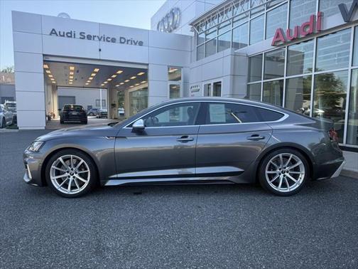 2023 Audi RS 5 2.9T