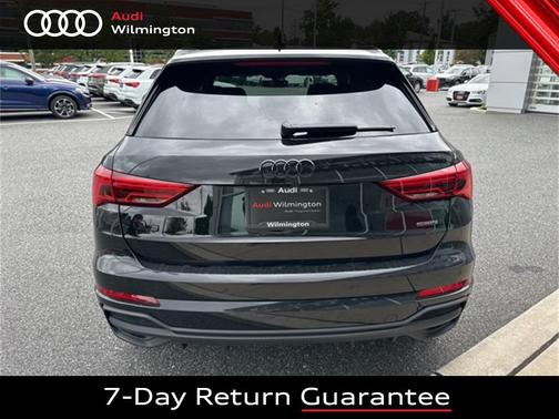 2025 Audi Q3 Premium 45 TFSI S line quattro Tiptronic