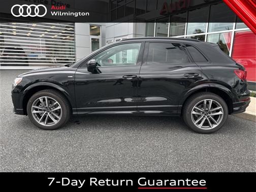 2025 Audi Q3 Premium 45 TFSI S line quattro Tiptronic
