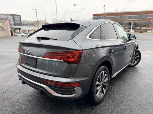 2022 Audi Q5 45 S line Premium