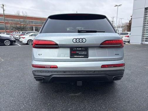 2026 Audi Q7 55 Premium Plus