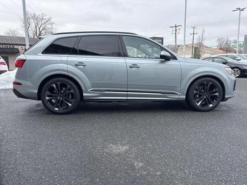 2026 Audi Q7 55 Premium Plus