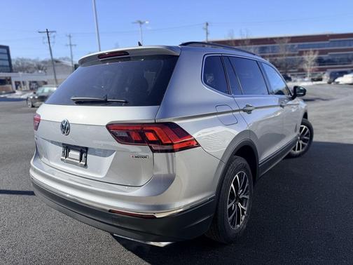 2020 Volkswagen Tiguan 2.0T SE R-Line Black 4MOTION
