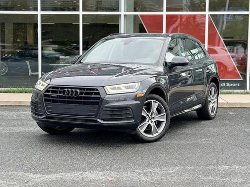 2020 Audi Q5 45 Premium Plus