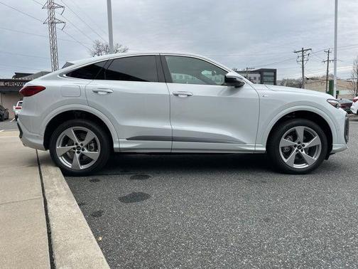 2025 Audi Q5 Premium Plus TFSI quattro S tronic