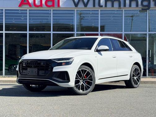 2021 Audi Q8 55 Premium Plus