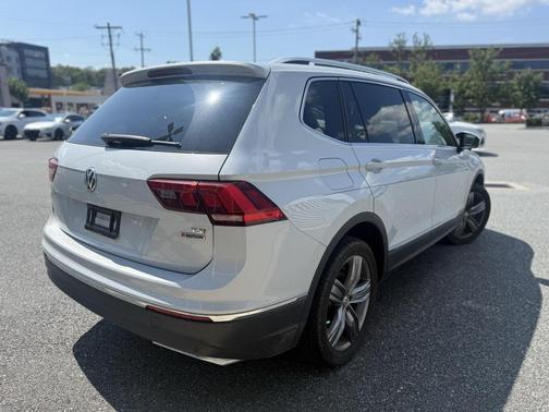 2018 Volkswagen Tiguan 2.0T SEL