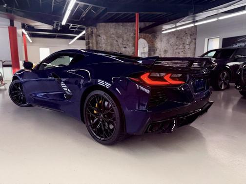 2025 Chevrolet Corvette Stingray w/3LT