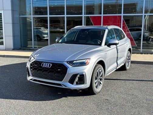 2024 Audi Q5 45 S line Premium