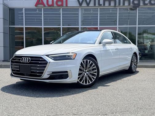 Glacier White Metallic 2021 Audi A8 L 55