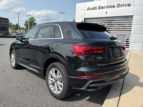 2025 Audi Q3 45 S line Premium Plus