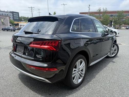 2018 Audi Q5 2.0T Premium Plus