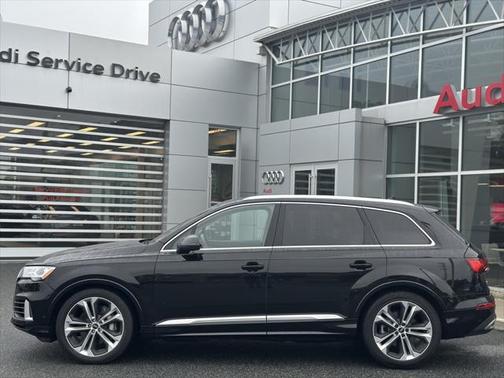 2022 Audi Q7 55 Prestige