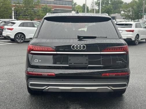 2022 Audi Q7 55 Prestige