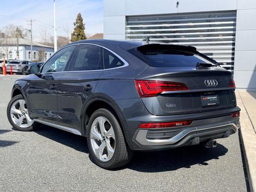 2023 Audi Q5 45 S line Premium Plus