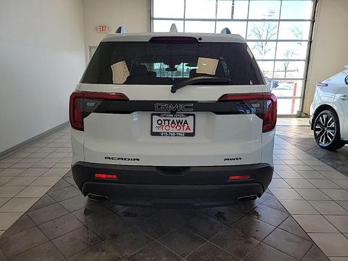 2023 GMC Acadia AWD SLE