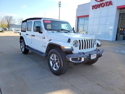 2019 Jeep Wrangler Unlimited Sahara