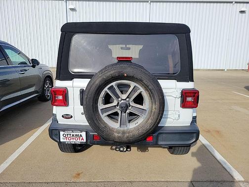 2019 Jeep Wrangler Unlimited Sahara