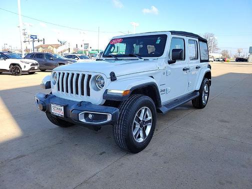 2019 Jeep Wrangler Unlimited Sahara