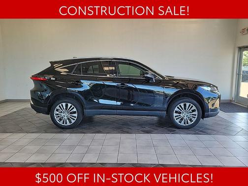 Black 2024 Toyota Venza XLE