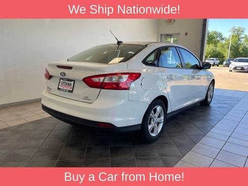 Oxford White 2013 Ford Focus SE