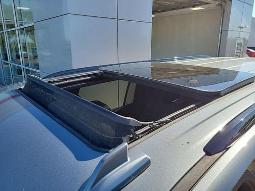 Satin Steel Metallic 2021 Chevrolet Suburban RST
