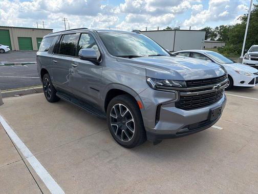 Satin Steel Metallic 2021 Chevrolet Suburban RST