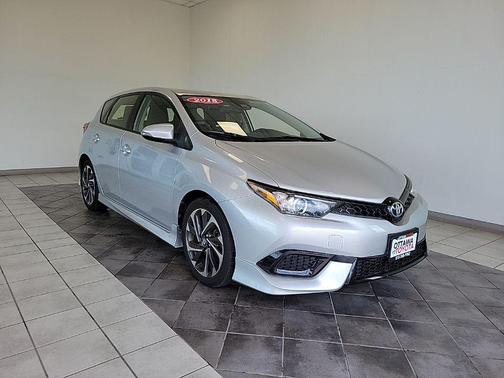 Classic Silver Metallic 2018 Toyota Corolla iM Base