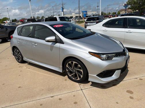 Classic Silver Metallic 2018 Toyota Corolla iM Base