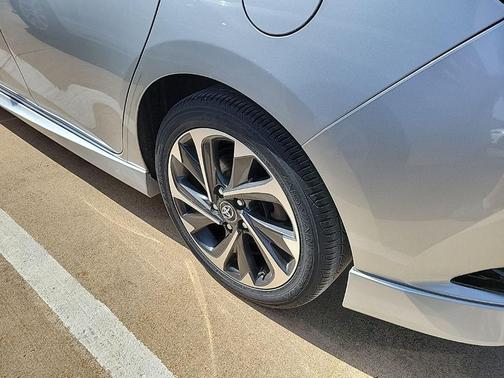 Classic Silver Metallic 2018 Toyota Corolla iM Base