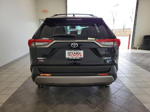 2025 Toyota RAV4 Limited