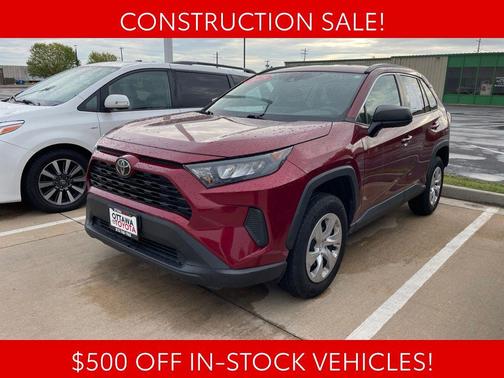 Pearl 2019 Toyota RAV4 LE