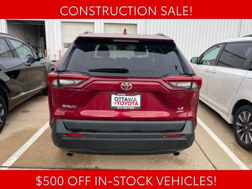 Pearl 2019 Toyota RAV4 LE