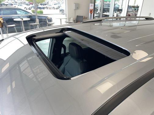 Celestial Silver Metallic 2025 Toyota Sienna Platinum