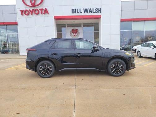 Midnight Black Metallic 2026 Toyota bZ XLE